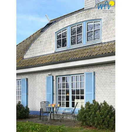 Apartmán 2 In Sellin With Garden *